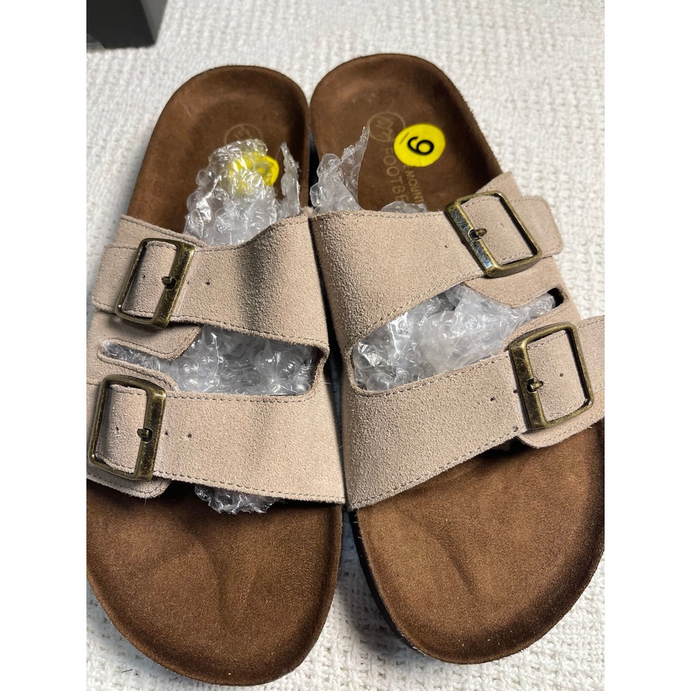 BlueMountain Footbeds Women Size 9 Beige Suede Double Strap Buckle Sandals‎ NEW